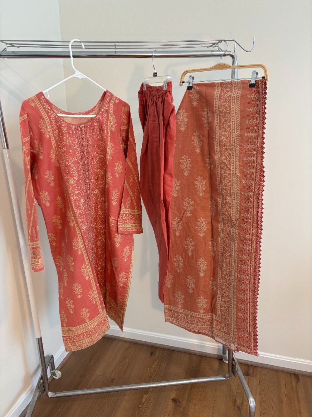 Bin Saeed Khaddar/cotton Peach embroidered Pakistani kameez/ trousers 3pc